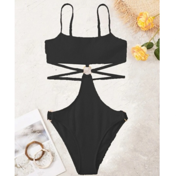 Boho black gold chain detail cutout monokini swimsuit - Picture 7 of 7